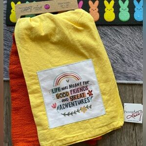NWT Set of 2 Primitives by Kathy kitchen towels